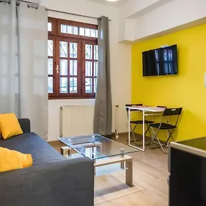 yellow-geranium.hotels-of-thessaloniki.com/