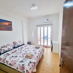 Homestay Citycenter Next To The, Larnaca