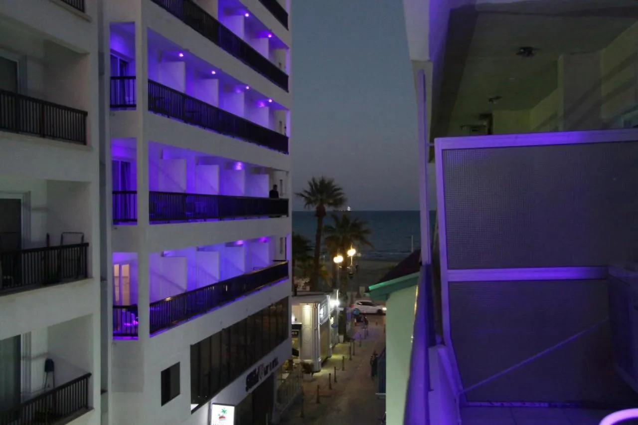 Apartment Larnaca Bay Suites Cyprus