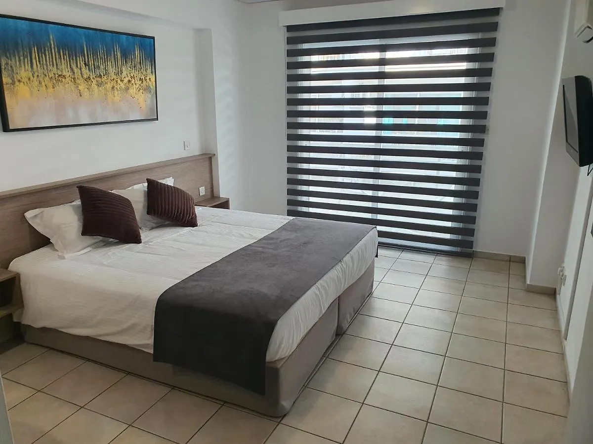 Apartment Larnaca Bay Suites