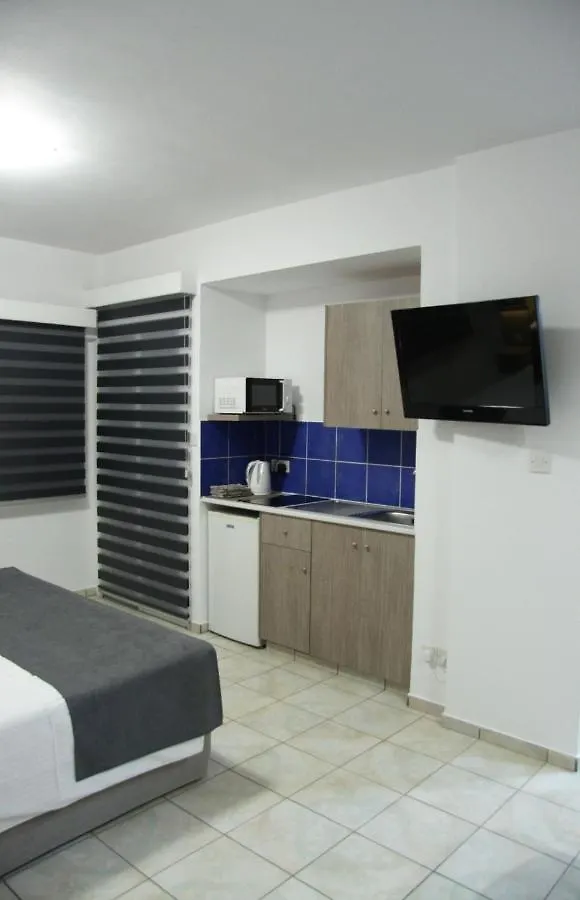 Larnaca Bay Suites Apartment