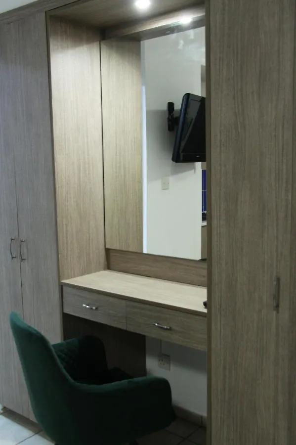 Larnaca Bay Suites Apartment