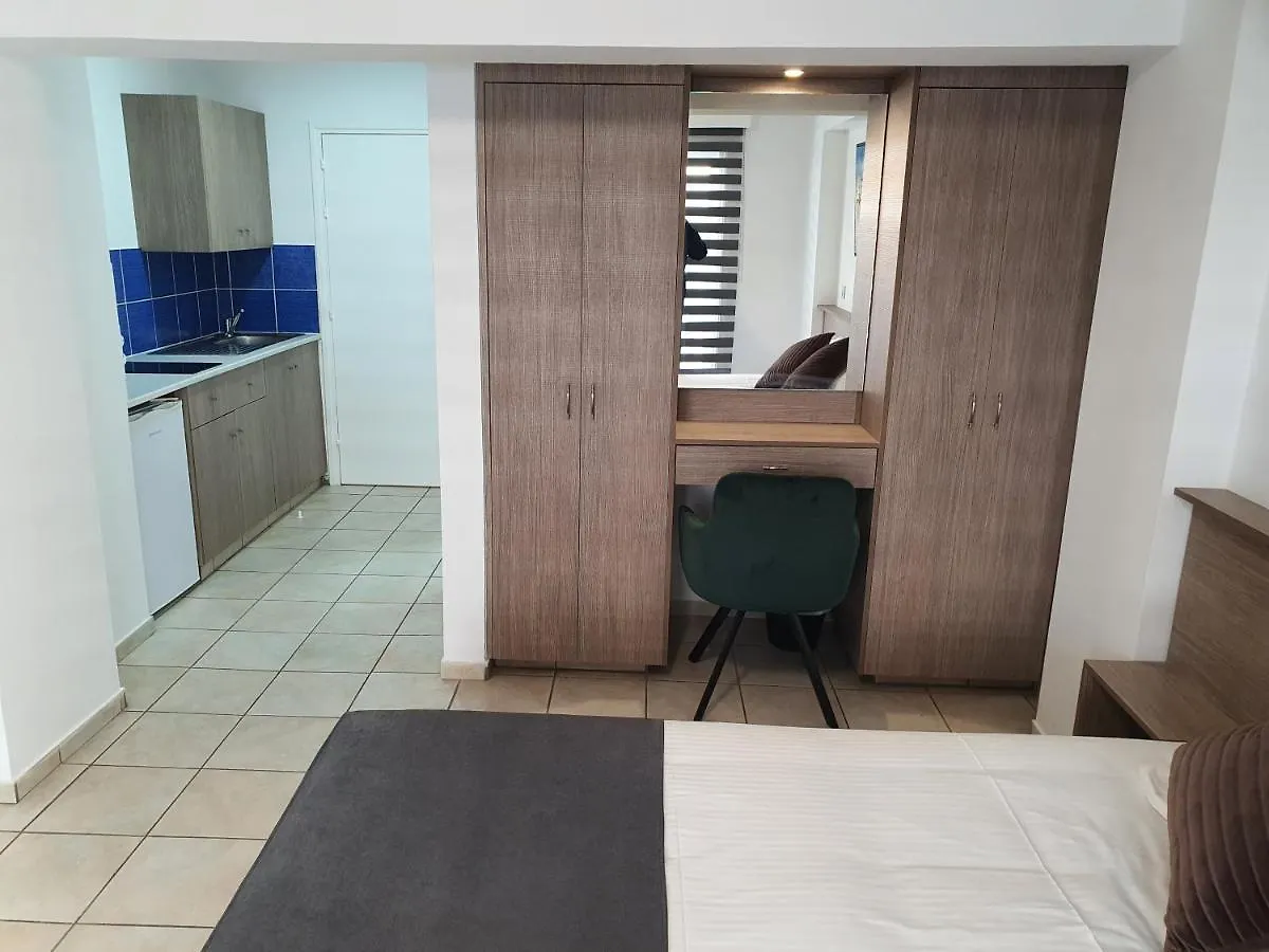 Larnaca Bay Suites Apartment